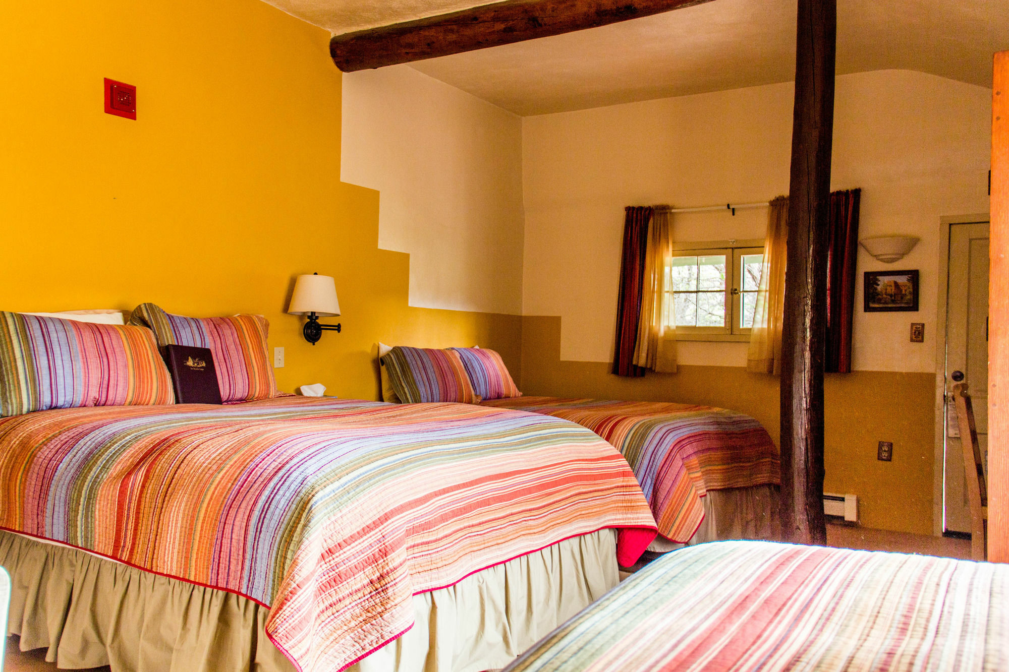 Blue Sky Retreat At San Geronimo Lodge Taos Exterior photo